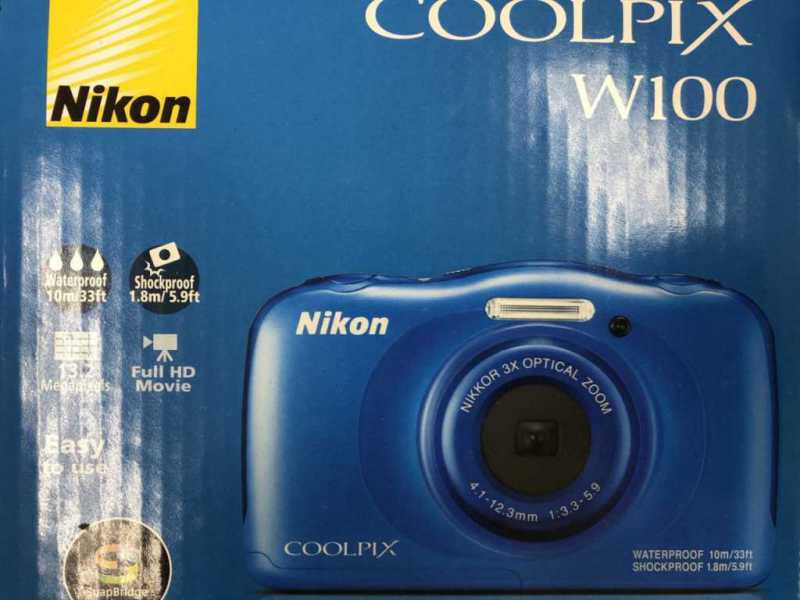 NIKON COOLPIX W100/BLデジタルカメラの外箱
