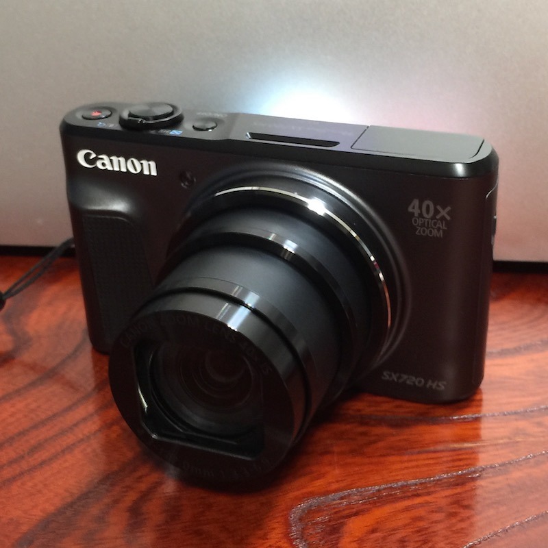Canon Power Shot SX720 HSデジタルカメラのレンズ