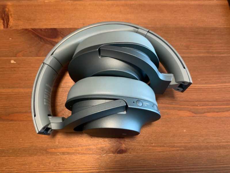 SONY h.ear on 2 Wireless NC（WH-H900N）ヘッドホンの折りたたみ