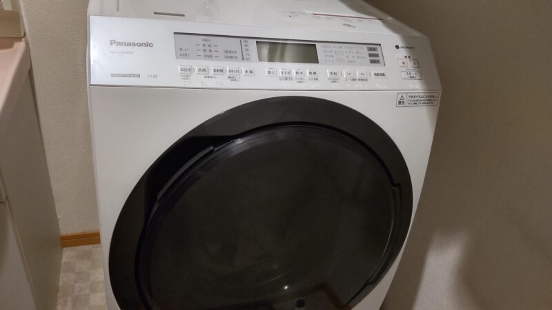 Panasonic NA-VX-800ドラム式洗濯乾燥機のドア