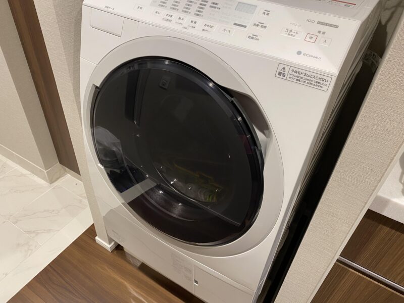 Panasonic NAVX300BLドラム式洗濯乾燥機のドア