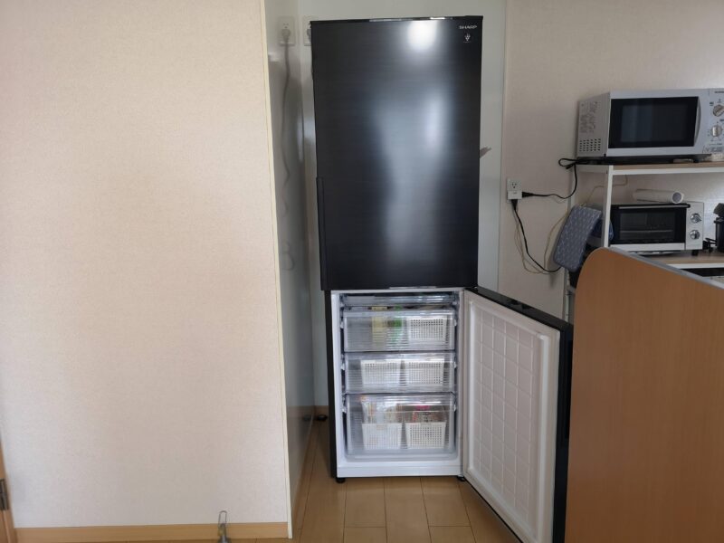 シャープ  SJ-AK31G冷蔵庫の冷凍室