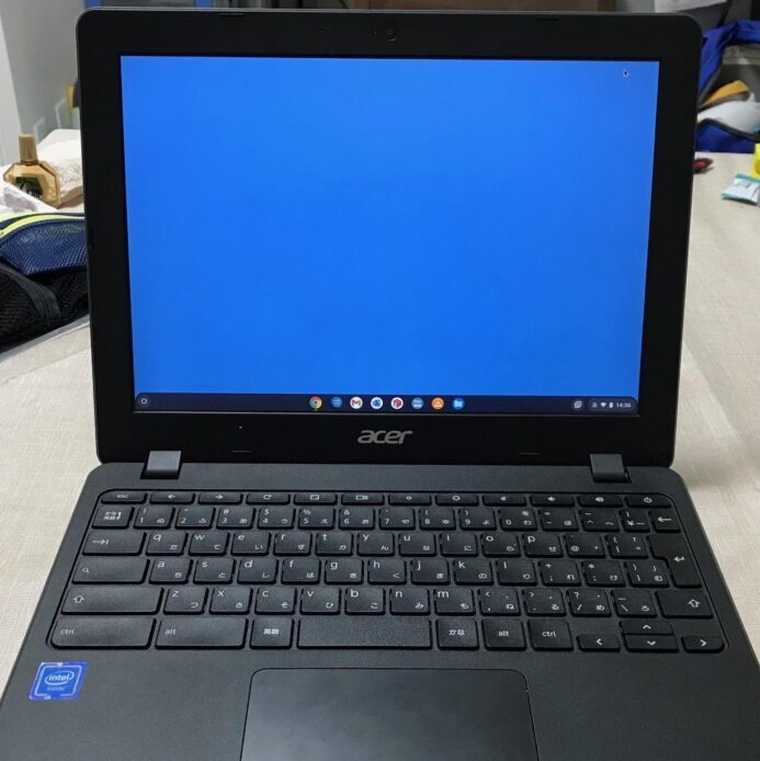 Acer Chromebook C871T-A14P 12.0型ノートパソコンのスクリーン
