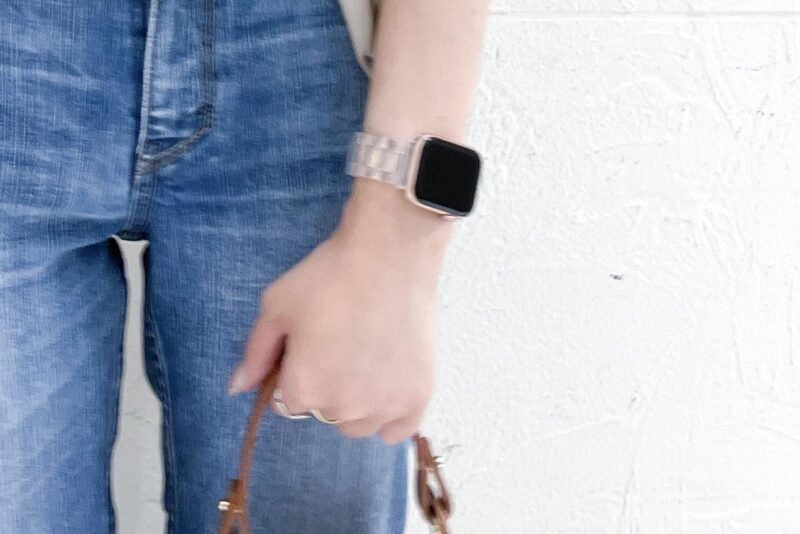 Apple Watch SE （40mm）スマートウォッチの本体