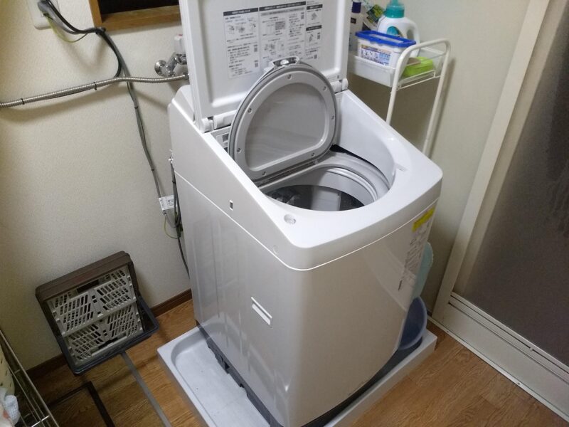 Panasonic NA-FW100K9縦型洗濯乾燥機の洗濯槽内