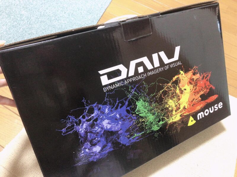 mouse DAIV 4N-MAノートパソコンの外箱