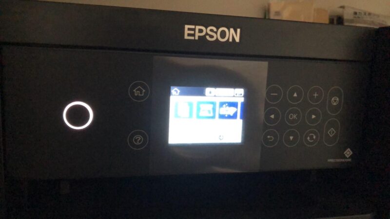 EPSON EW-M630Tプリンターの操作パネル