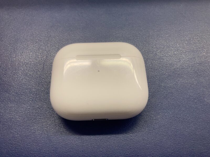 Apple AirPods（第3世代）ワイヤレスイヤホンのケース