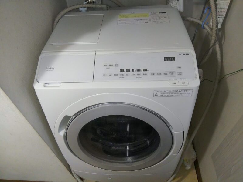 日立 BD-SX120HR ドラム式洗濯乾燥機の外観